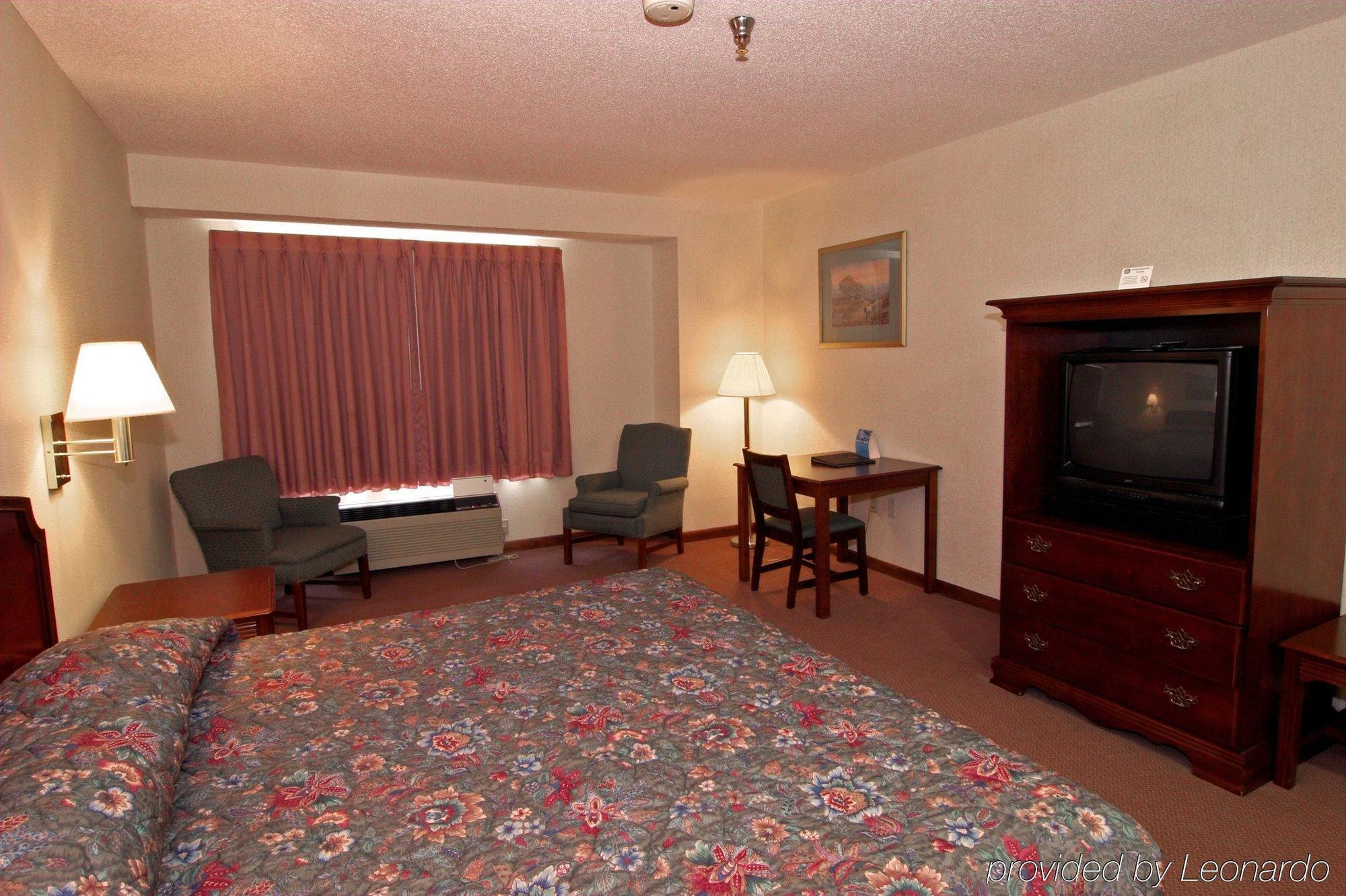 Quality Inn Warsaw Near Rappahannock River Bilik gambar